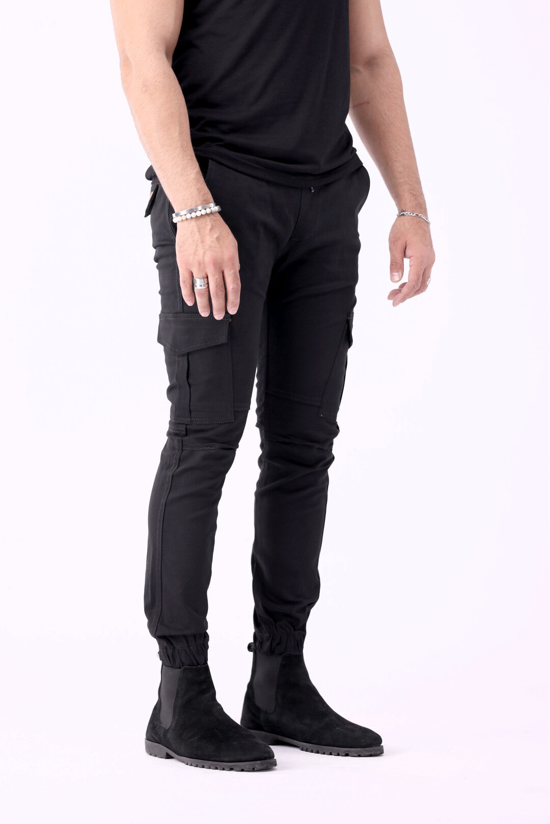 Buy DENIM UNCLE Men Wide Leg 6 Pocket Cargo Denim Jeans (28, Black) at  Amazon.in